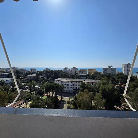 Sunny - Sea View Apartment