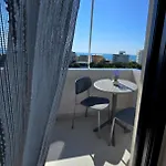 Sunny - Sea View Apartament *