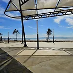 Sunny - Sea View