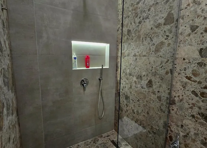 Sunny - Sea View 公寓 Durrës